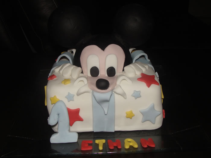 Un Mickey surprise pour Ethan !!