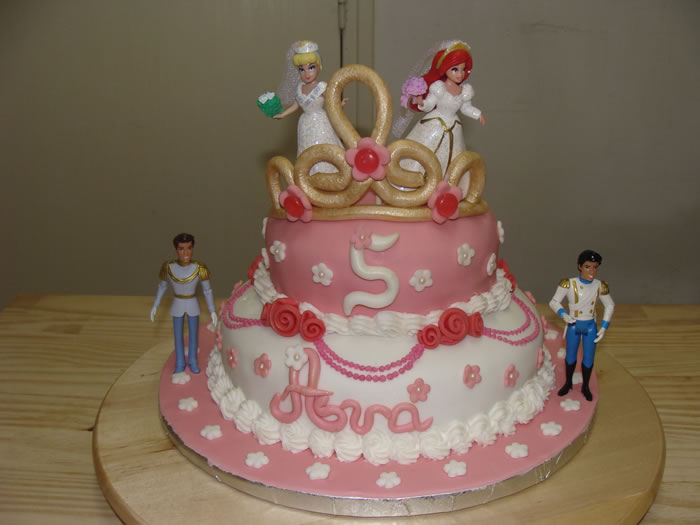 Un gâteau de princesse pour Ava